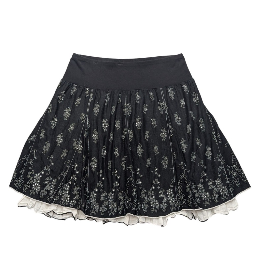 Unbranded Embroidered Eyelet Mini Skirt Womens Black White Ruffle Hem Boho